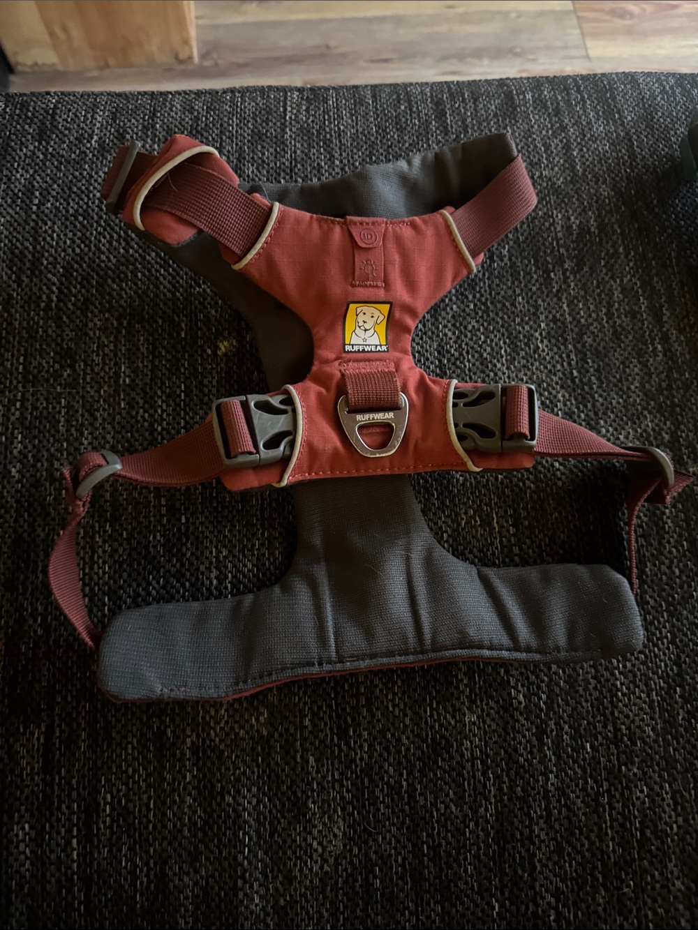 Ruffwear front range maroon padded dog harness